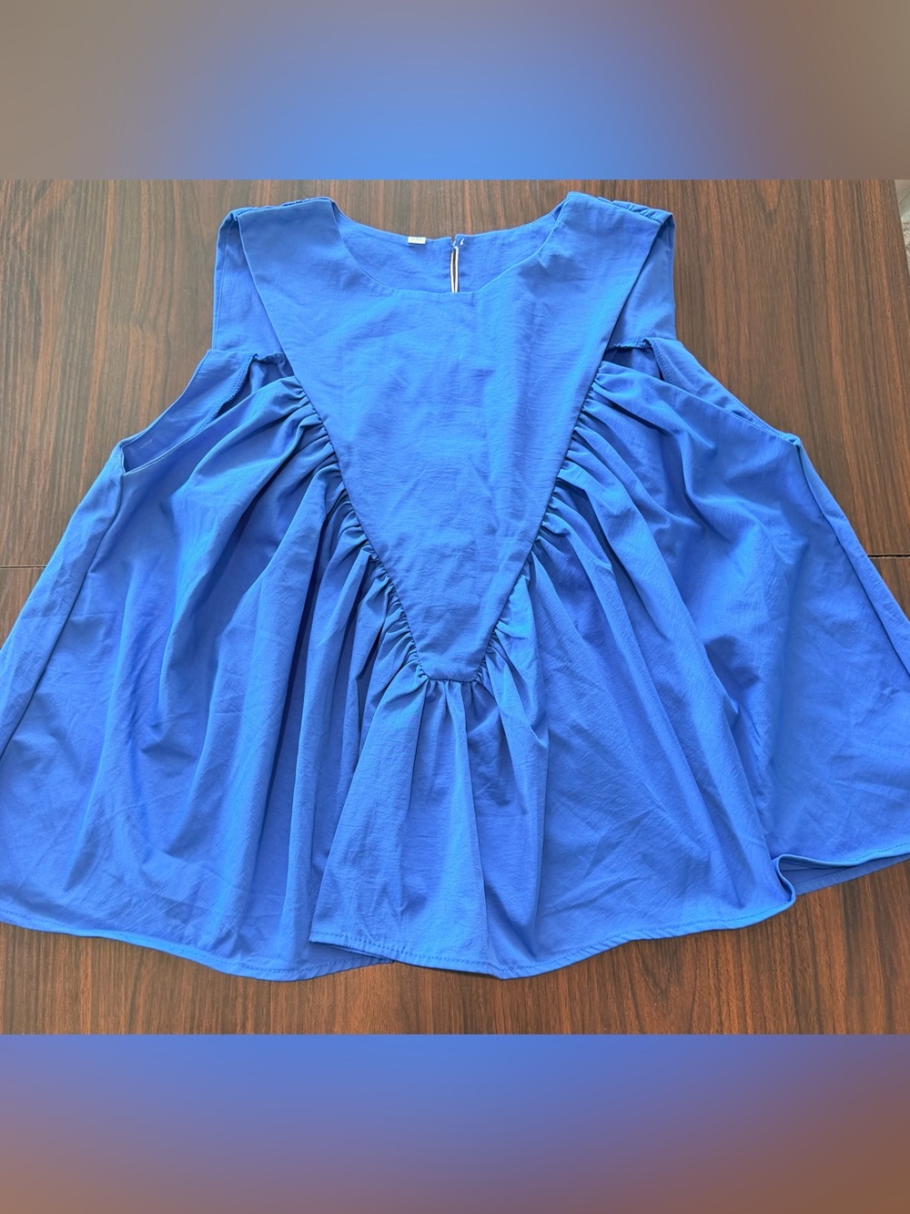 XXL/2XL Blue Sleeveless Ruffled Yoke Top